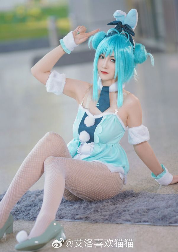 [艾洛喜欢猫猫] 初音未来 兔女郎手办同款cosplay