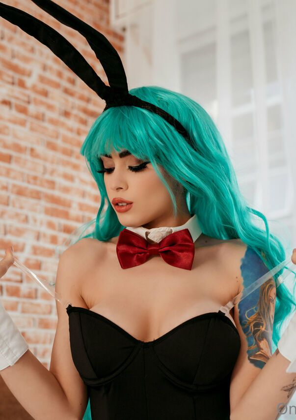 Waifu Korra - Bulma