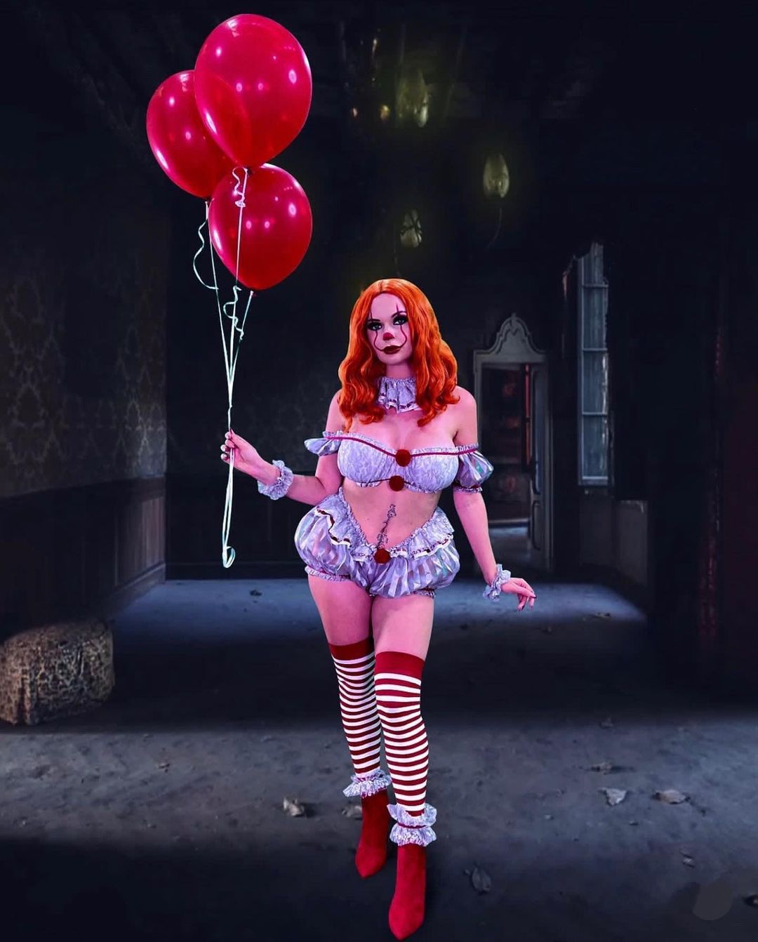 [SexMex] Emily Thorne - Pennywise