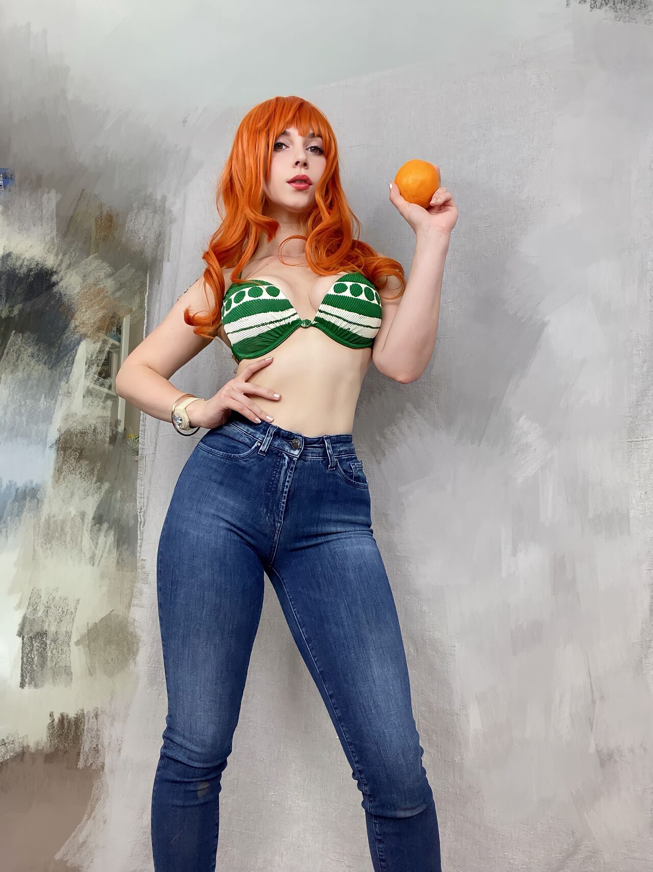 Lady_Pizza_Hug - Nami