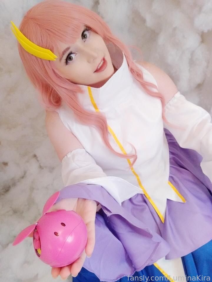 Foxy Cosplay - Lacus