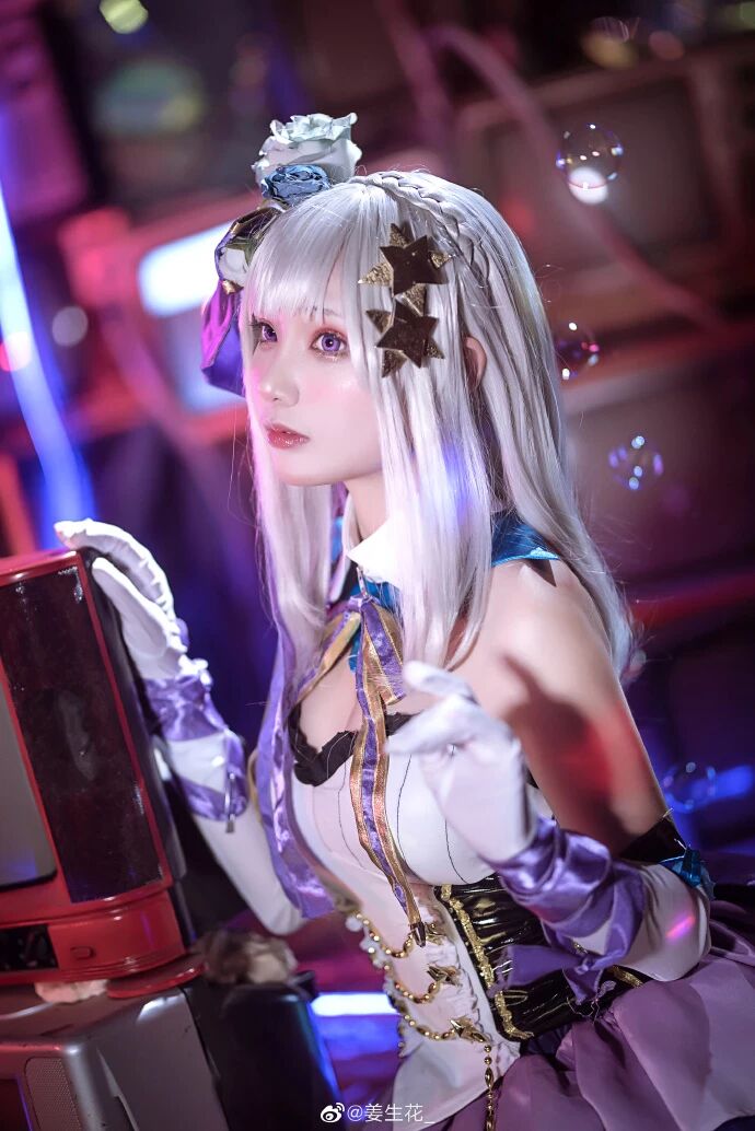 姜生花 - Emilia (Re:Zero kara Hajimeru Isekai Seikatsu)