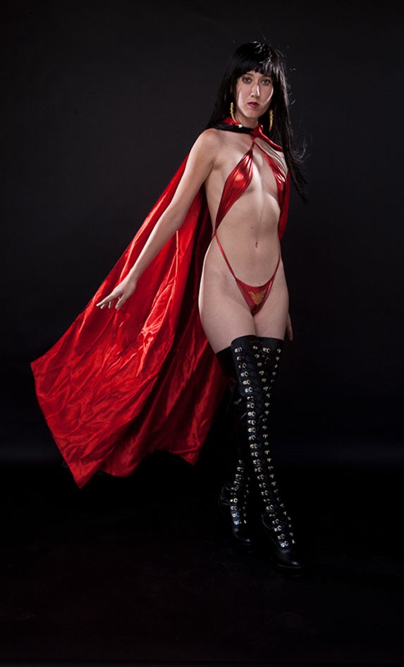 Caroline Knight - Vampirella