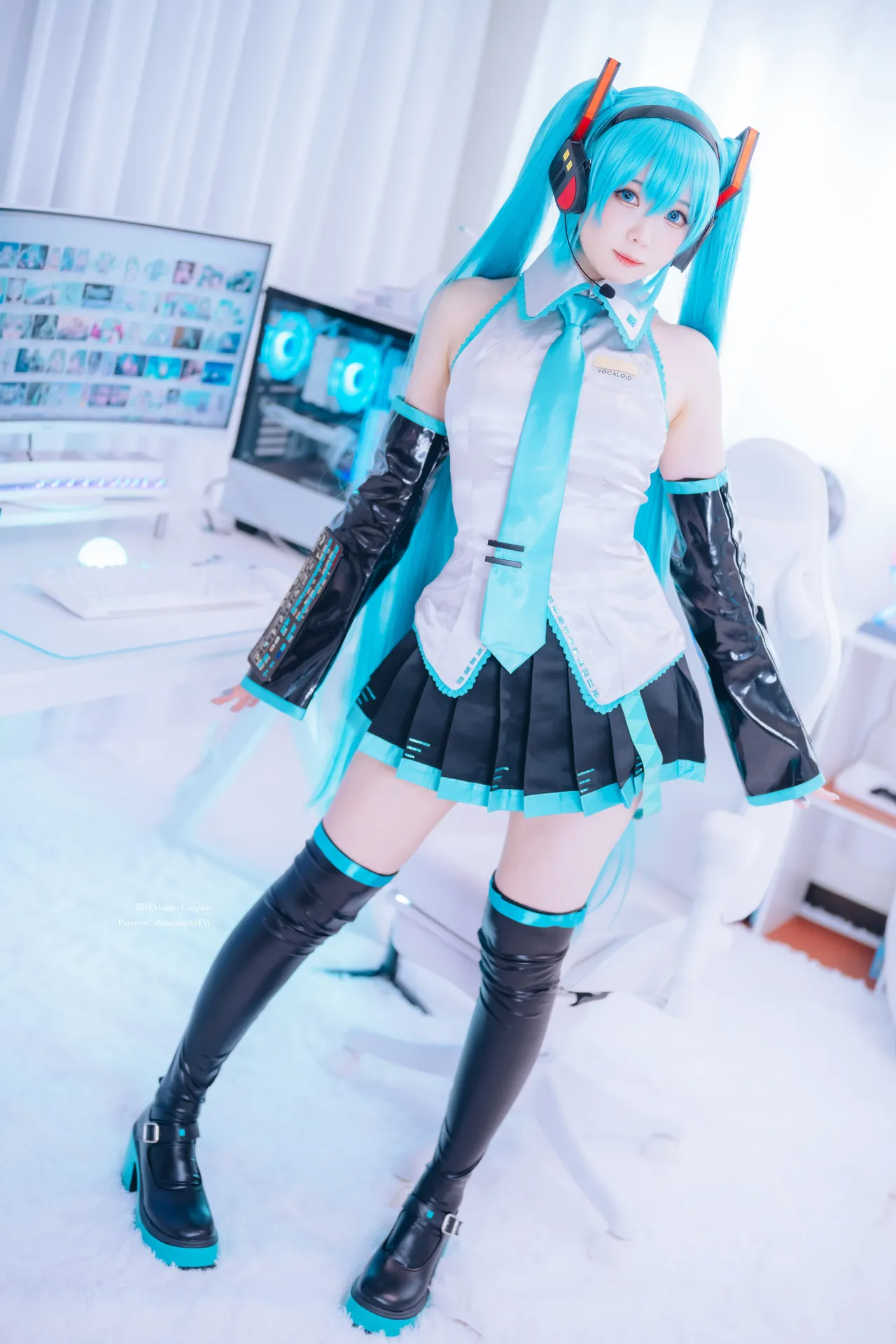 Shimo - Hatsune Miku