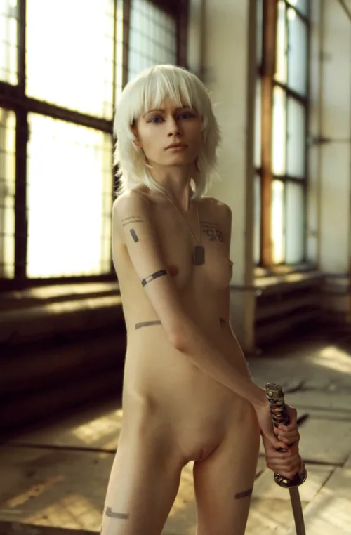 NAKED FEM-RAIDEN COSPLAY