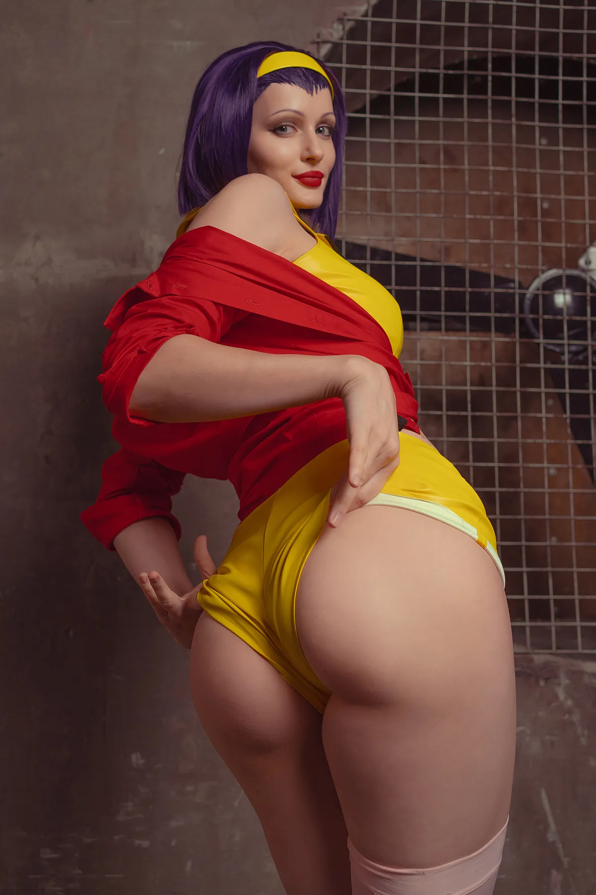 Tniwe - Faye Valentine