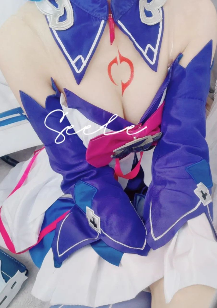 Seele麦麦 希儿幻海梦蝶cos (168p)