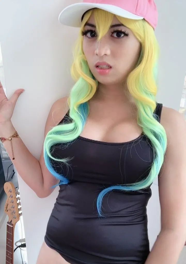 CheskaXiao/SurpriseItsSteak - Lucoa