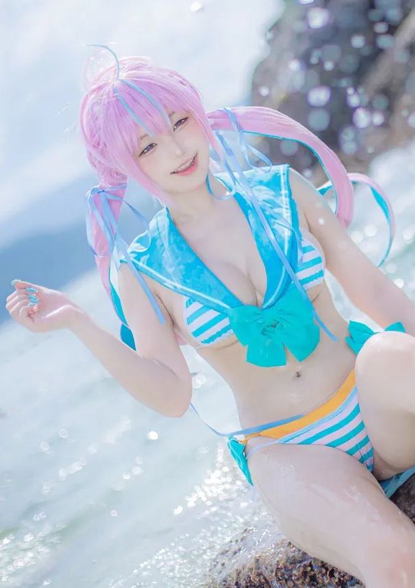 Takanashi Hanari - Aqua