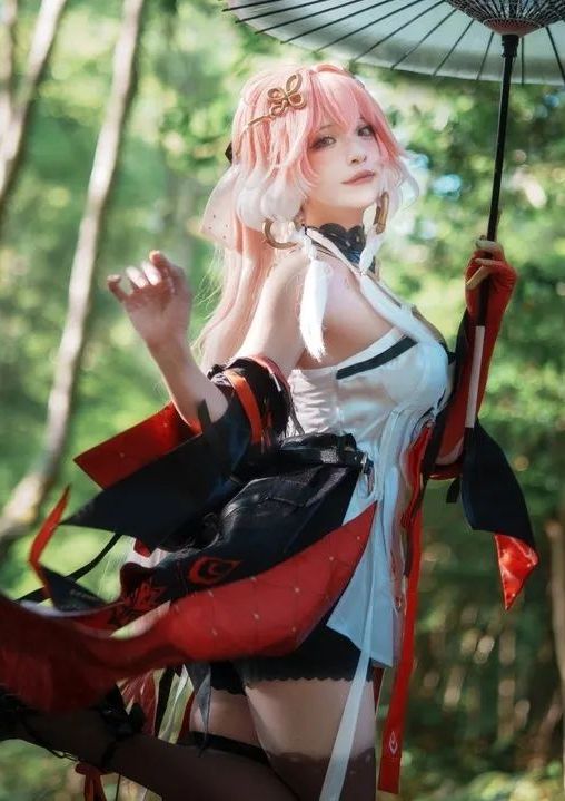 【贤儿sherry】鸣潮cos合集/吟霖，菲比，长离