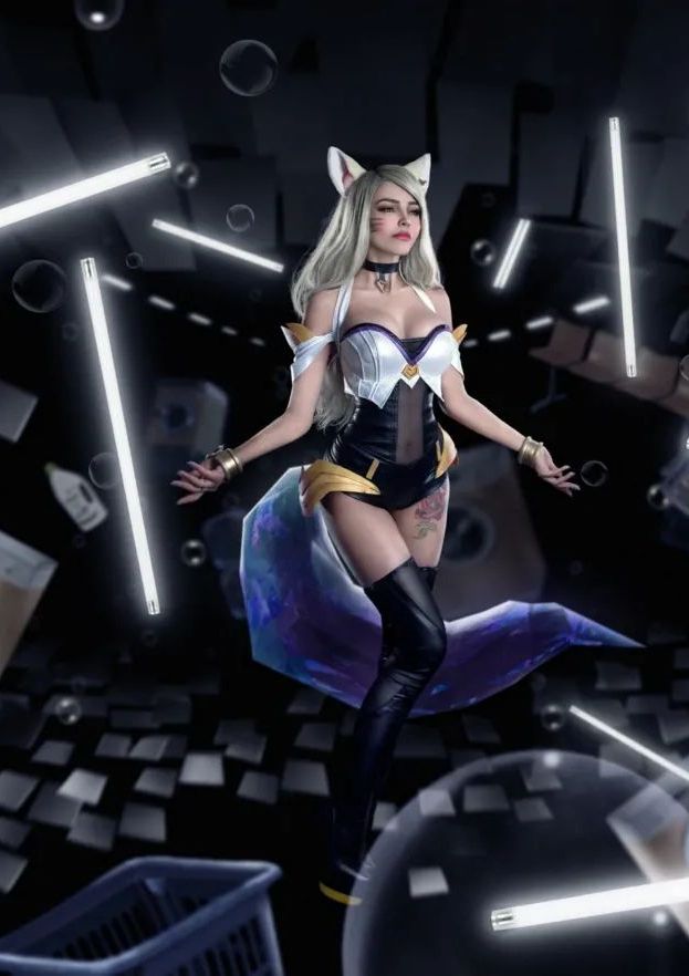 Kalinka Fox - Ahri (KDA Foil Underwear)