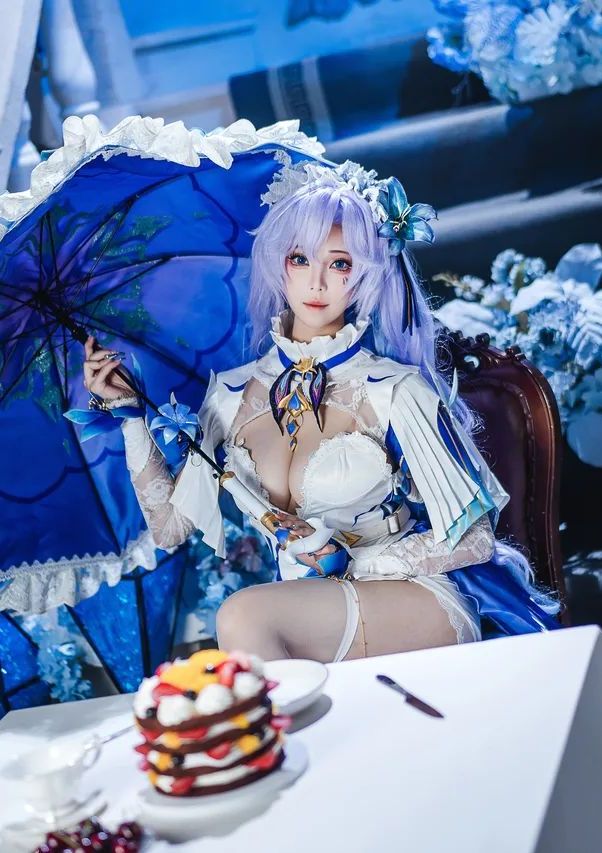 蜜汁猫裘 - 鸣潮 坎特蕾拉