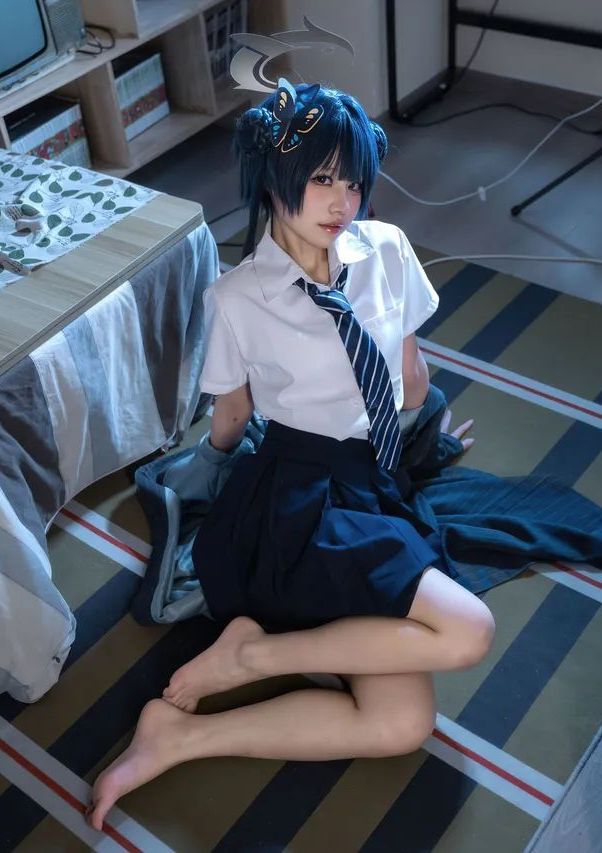 清水凪 - 龙华妃咲 JK (蔚蓝档案)