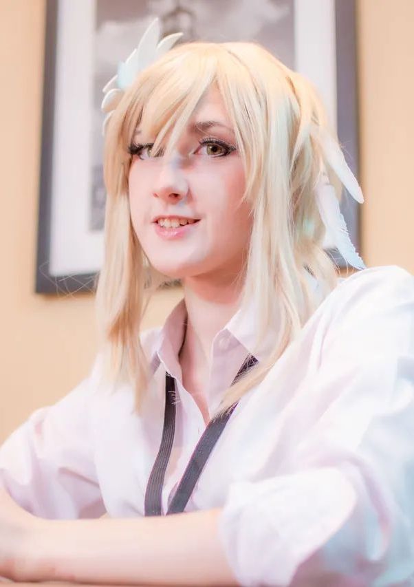 Labinnak Mangoloo - Office Lady Lumine