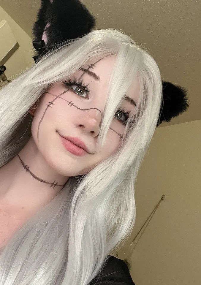 Danielle Mercedie - Cat Mahito