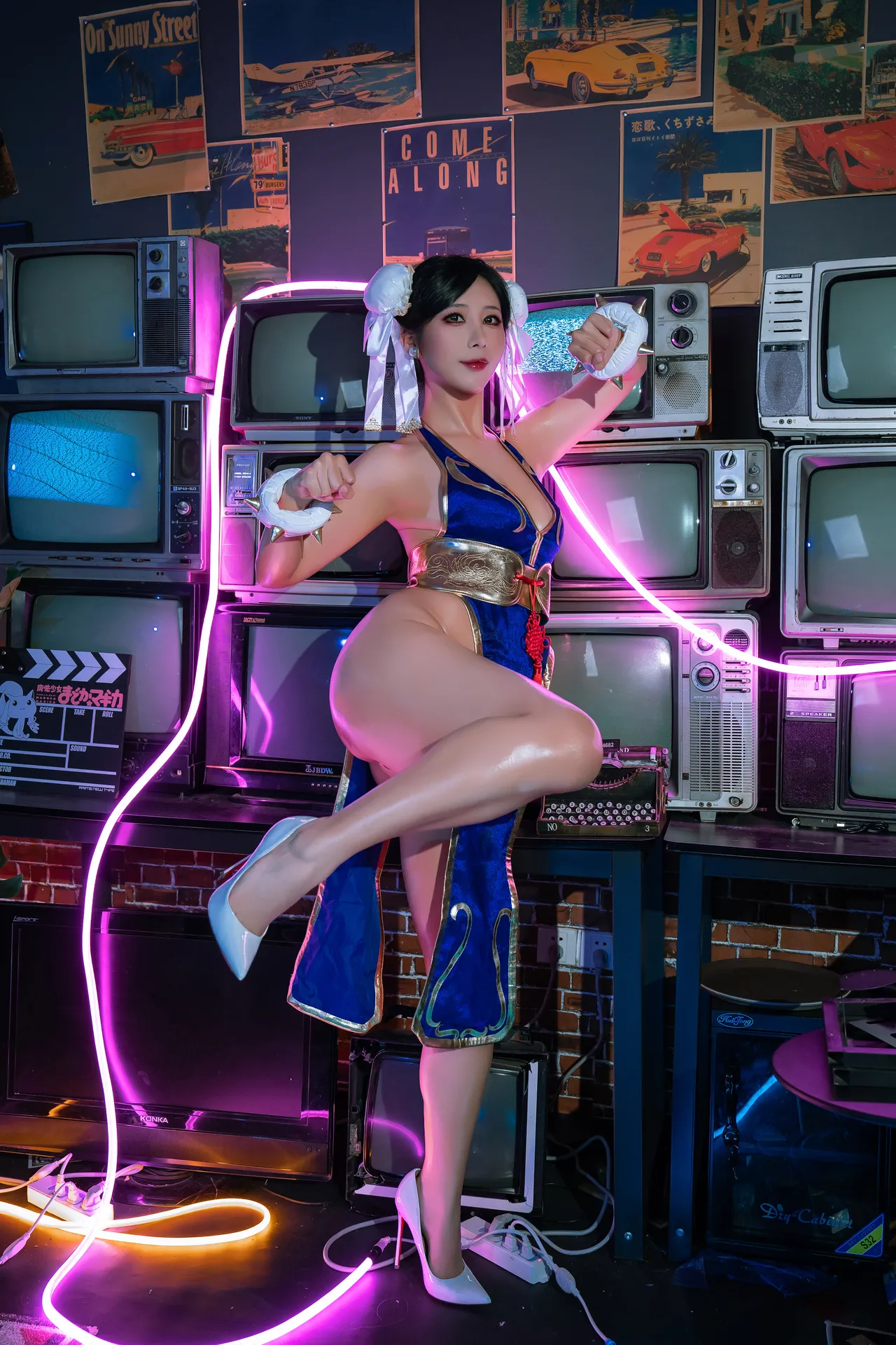 云溪溪＆奶桃桃 - 春丽