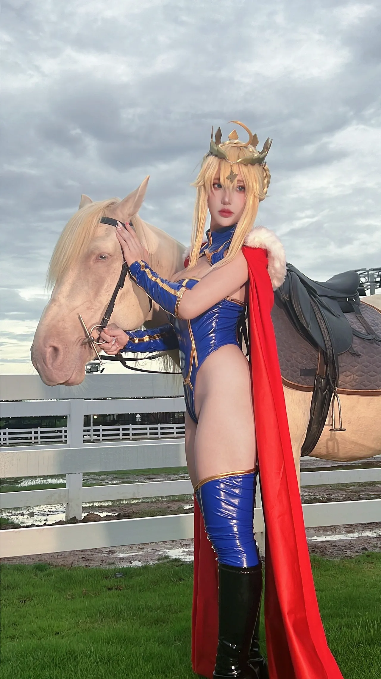 Puypuy プィプィ (Puypuychan) cosplay Artoria Lancer - FateGrand Order