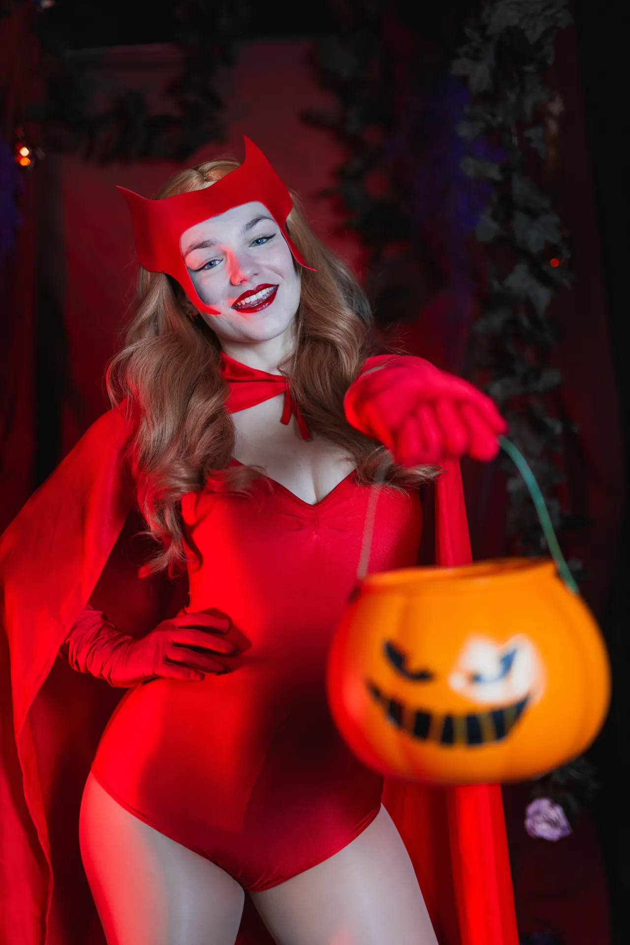 Nomiteee - Scarlet Witch