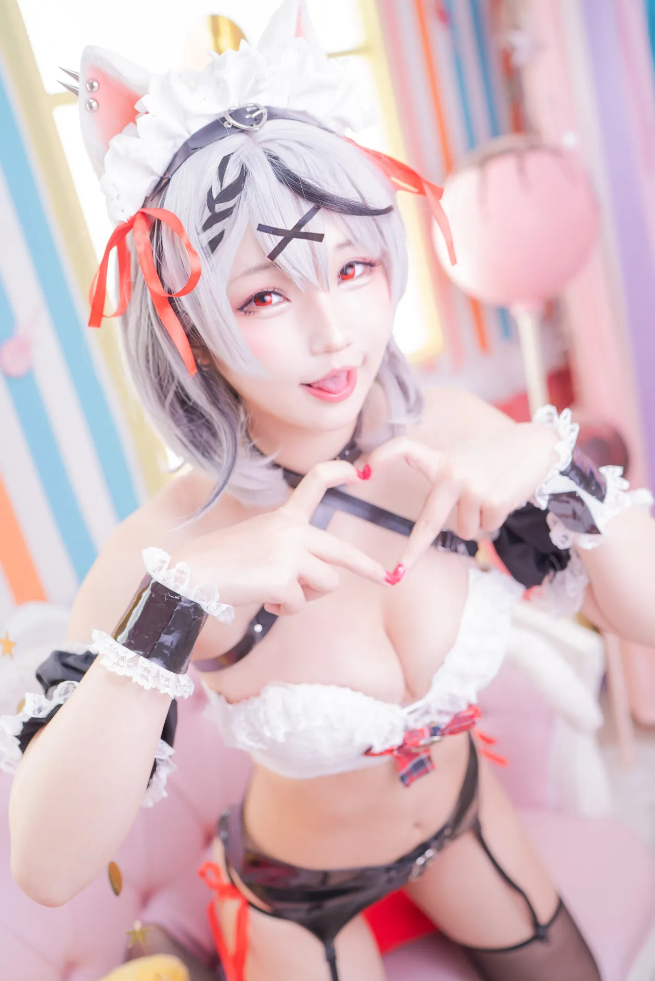 Takanashi Hanari - Sakamata Chloe maid