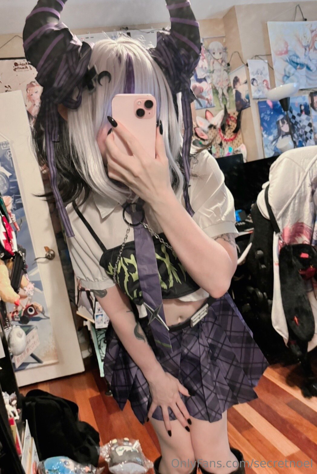 Secretnoel - Laplus Darkness