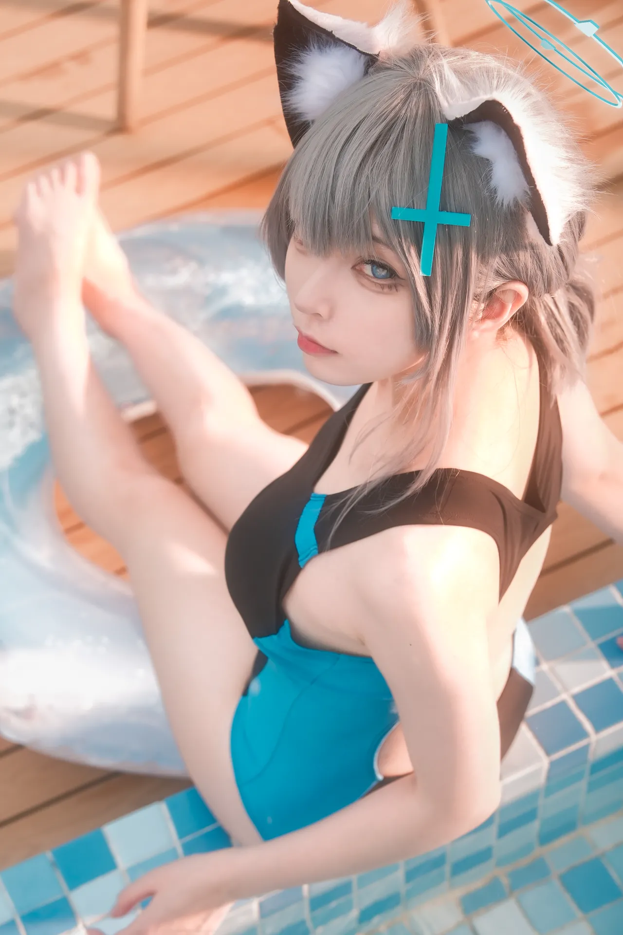 发财阿弦 白子泳装