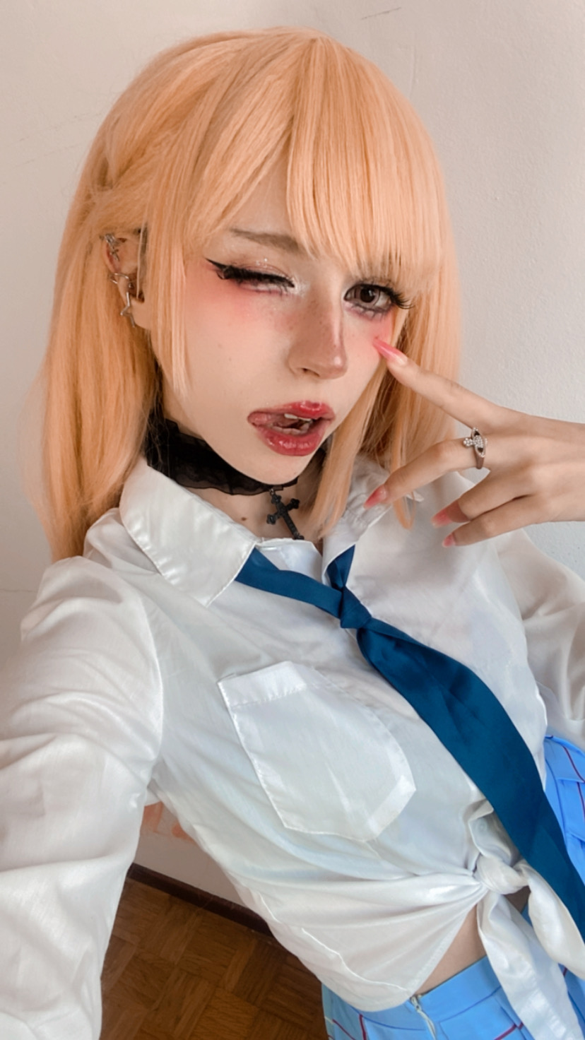 Himeecosplay - Marin