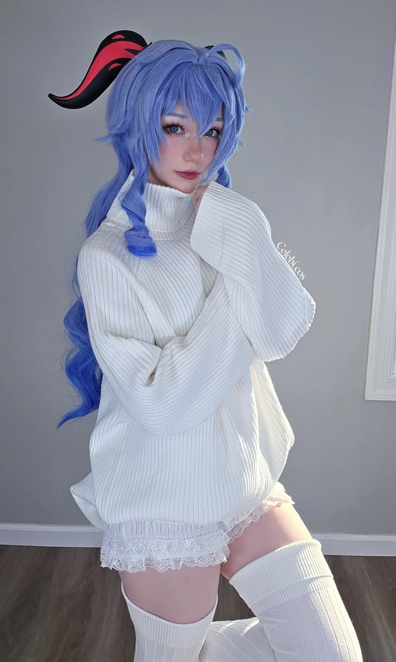 Celebi cosplay - Sweater Ganyu
