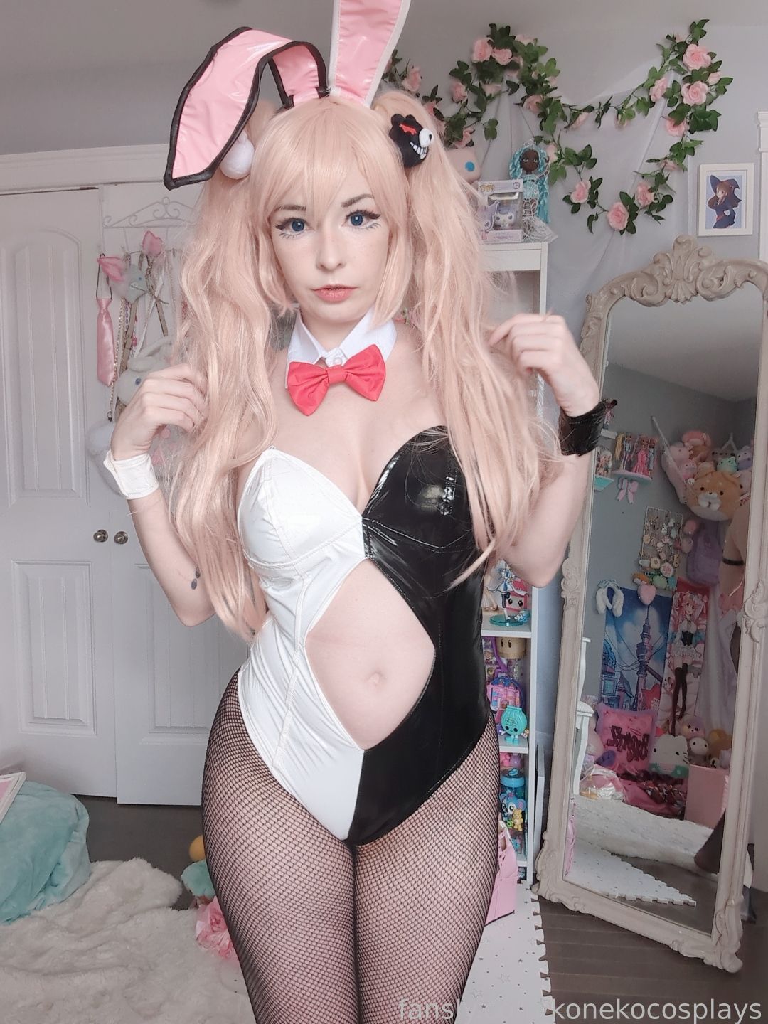 Koneko Cosplays - Bunny Junko