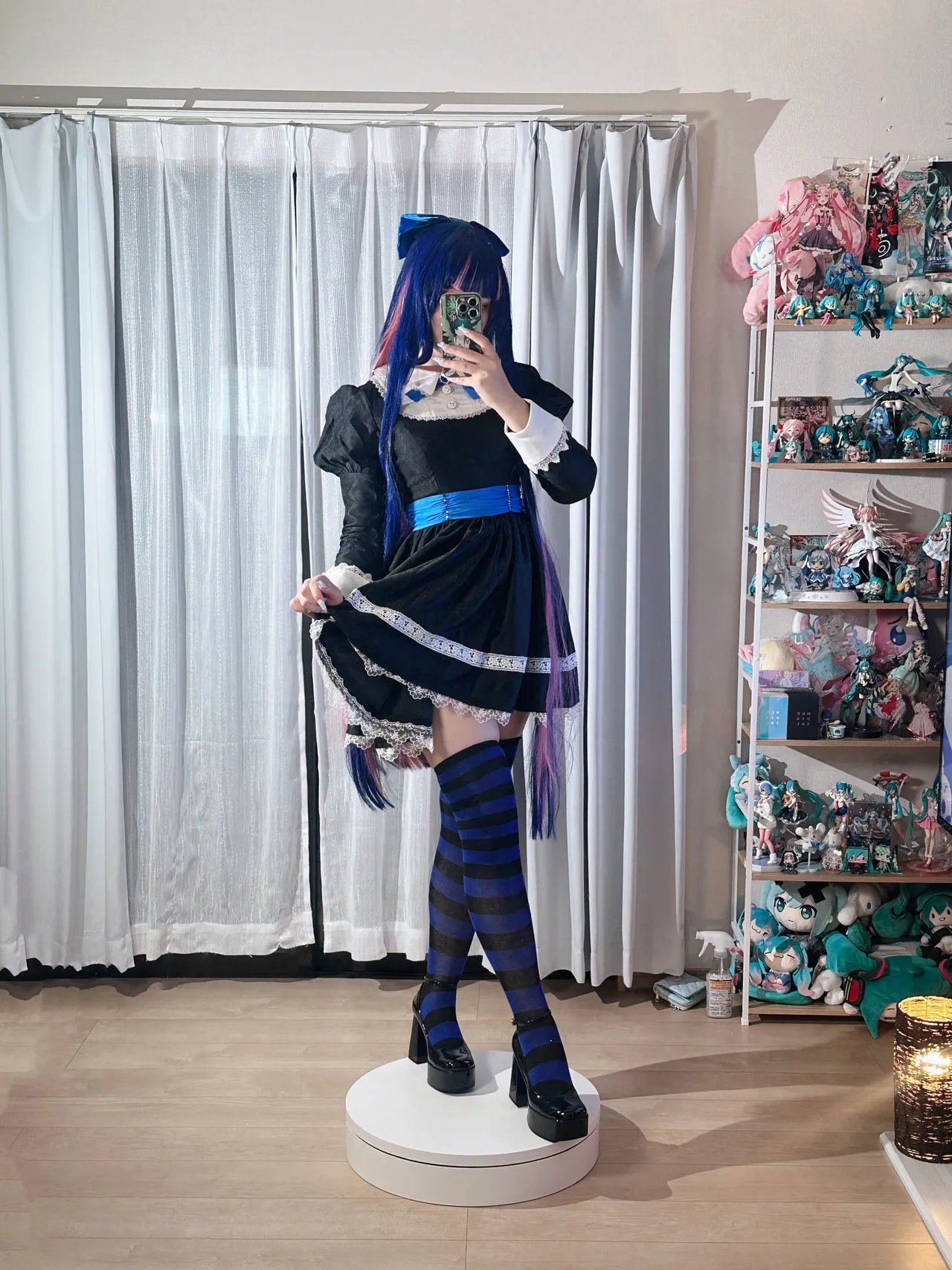 Saya Scarlet - Stocking