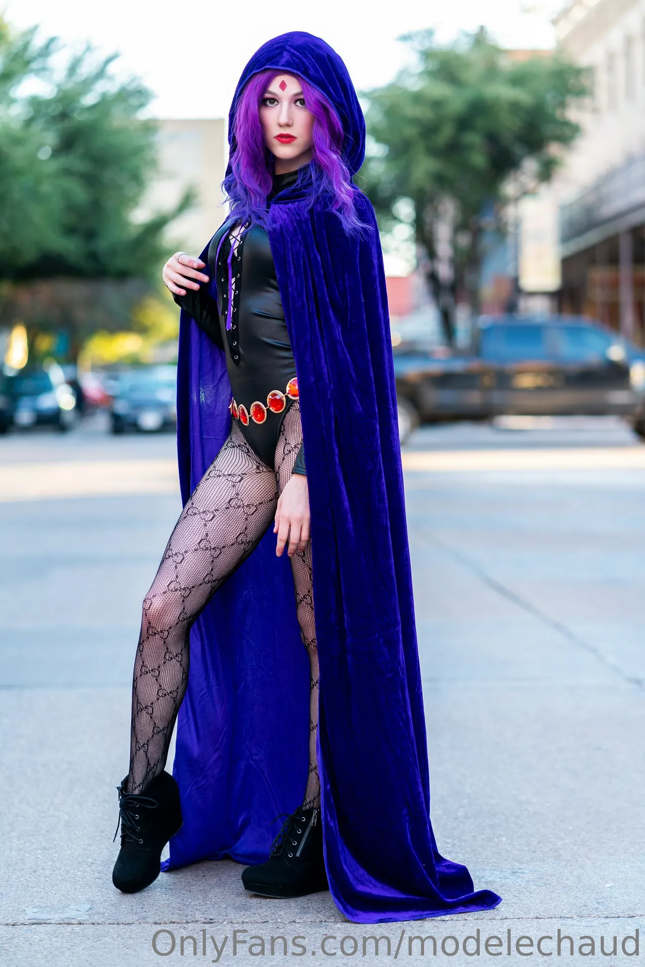 Modele Chaud - Raven