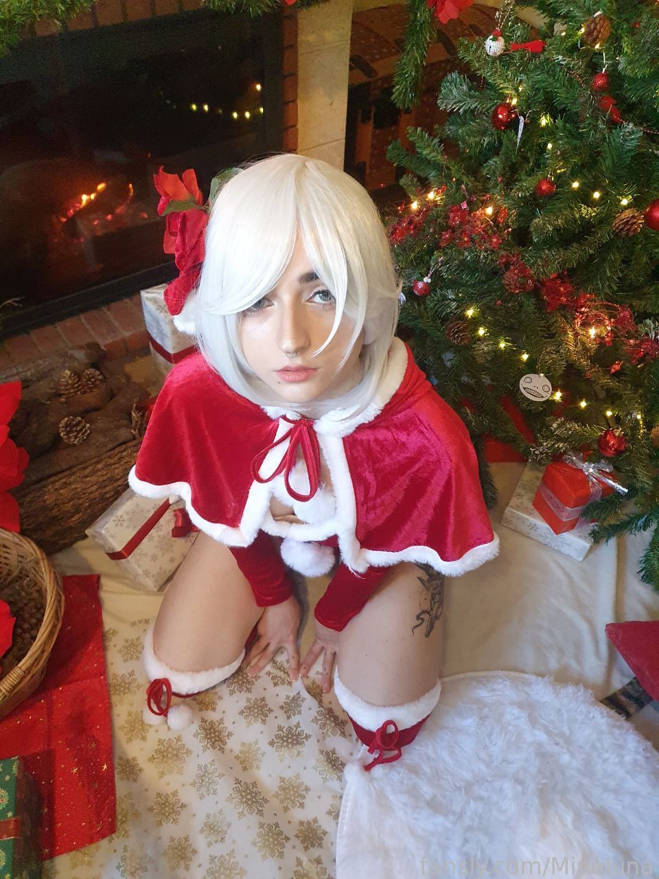 Minaluna - Xmas 2B
