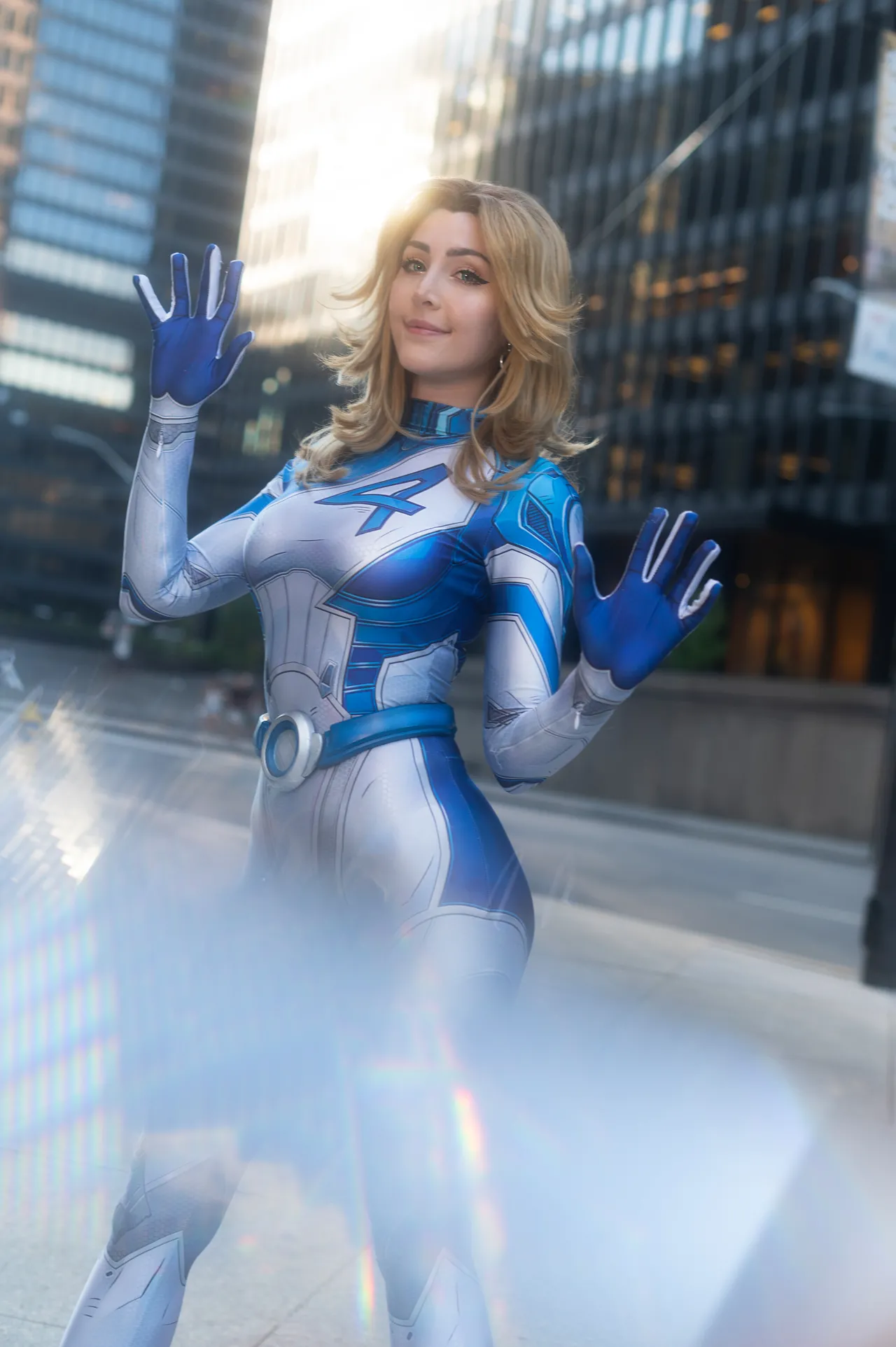 Luxlo - Invisible Woman.