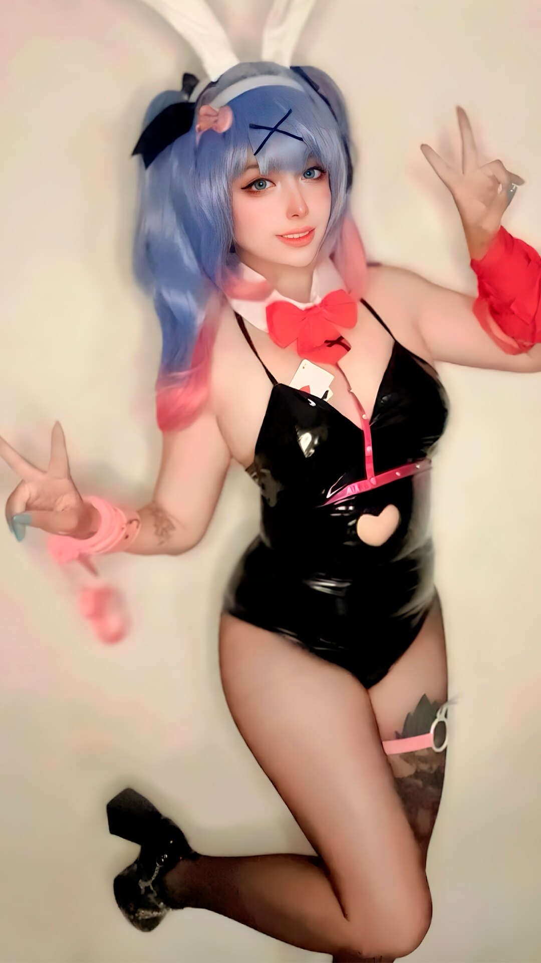 Arelly Trujillo - Rabbit Hole Miku