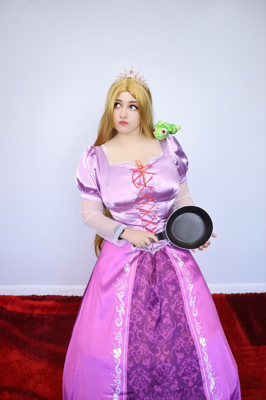 Jocy Cosplay - Rapunzel