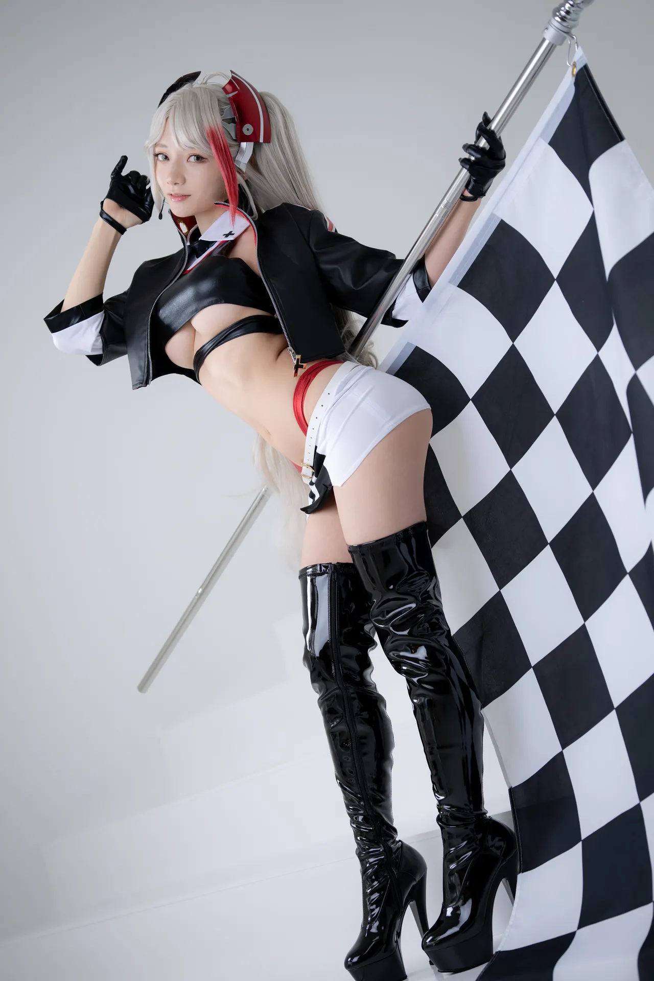 [尊みを感じて桜井] Prinz Eugen