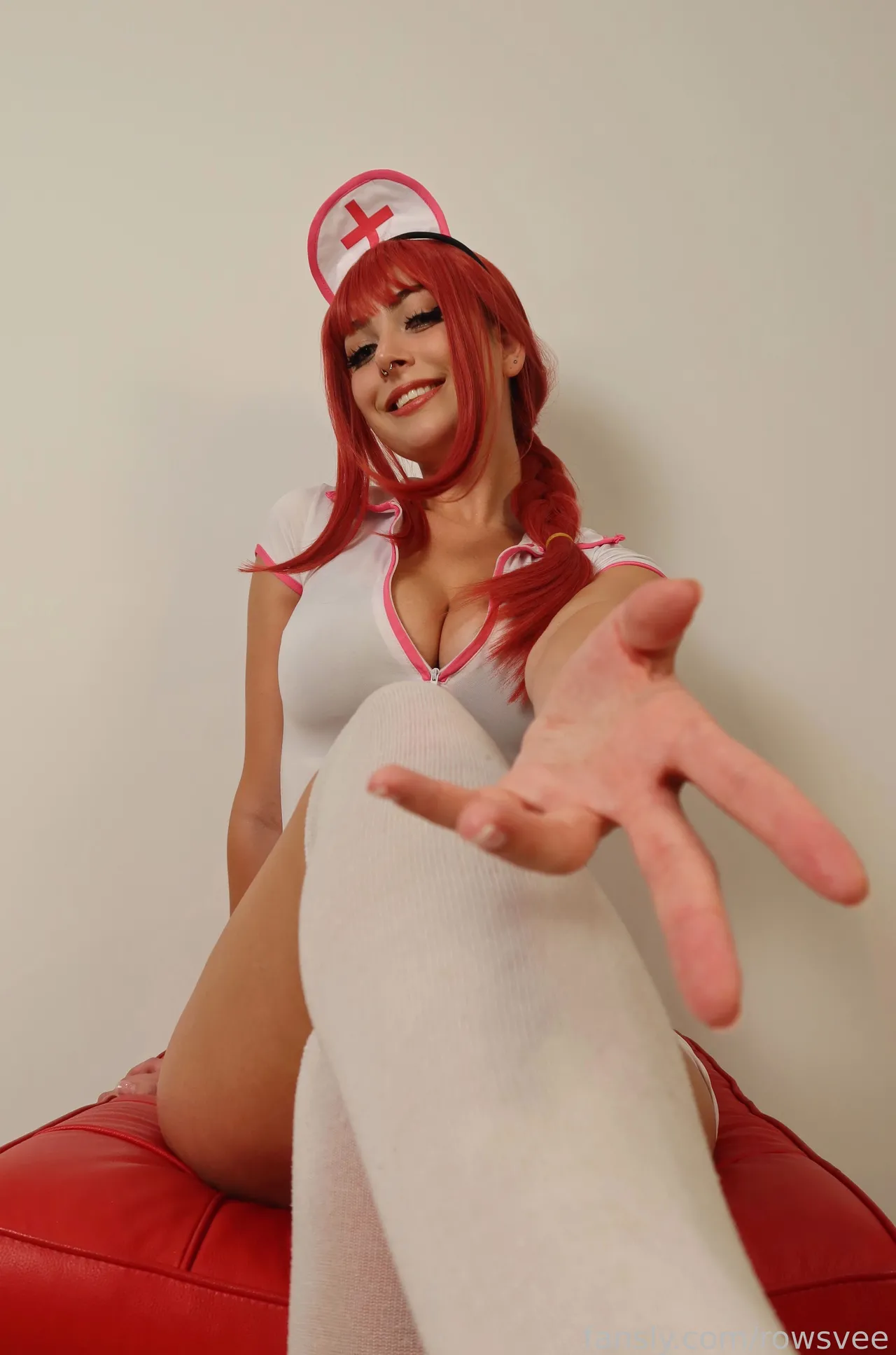 Rowsvee - Nurse Makima