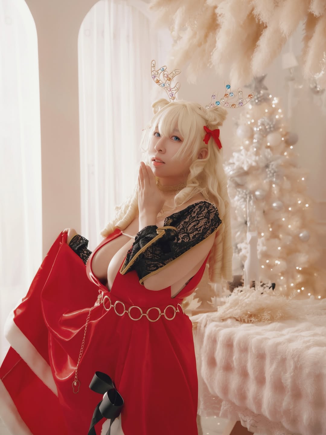 Bilibiliscosplay - The Goddess of Victory, Crown animate cafe