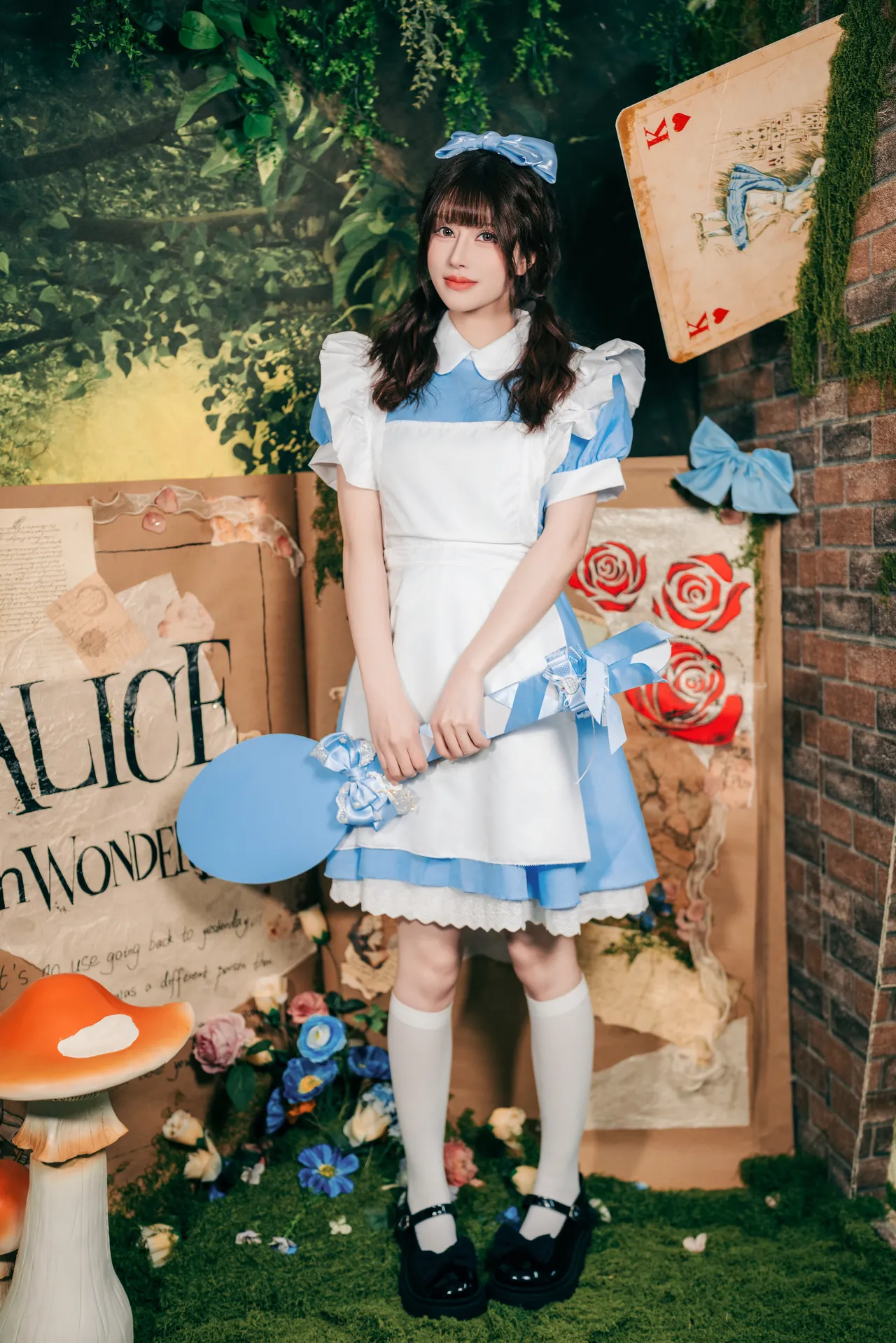 鹿八岁 - 爱丽丝梦游仙境